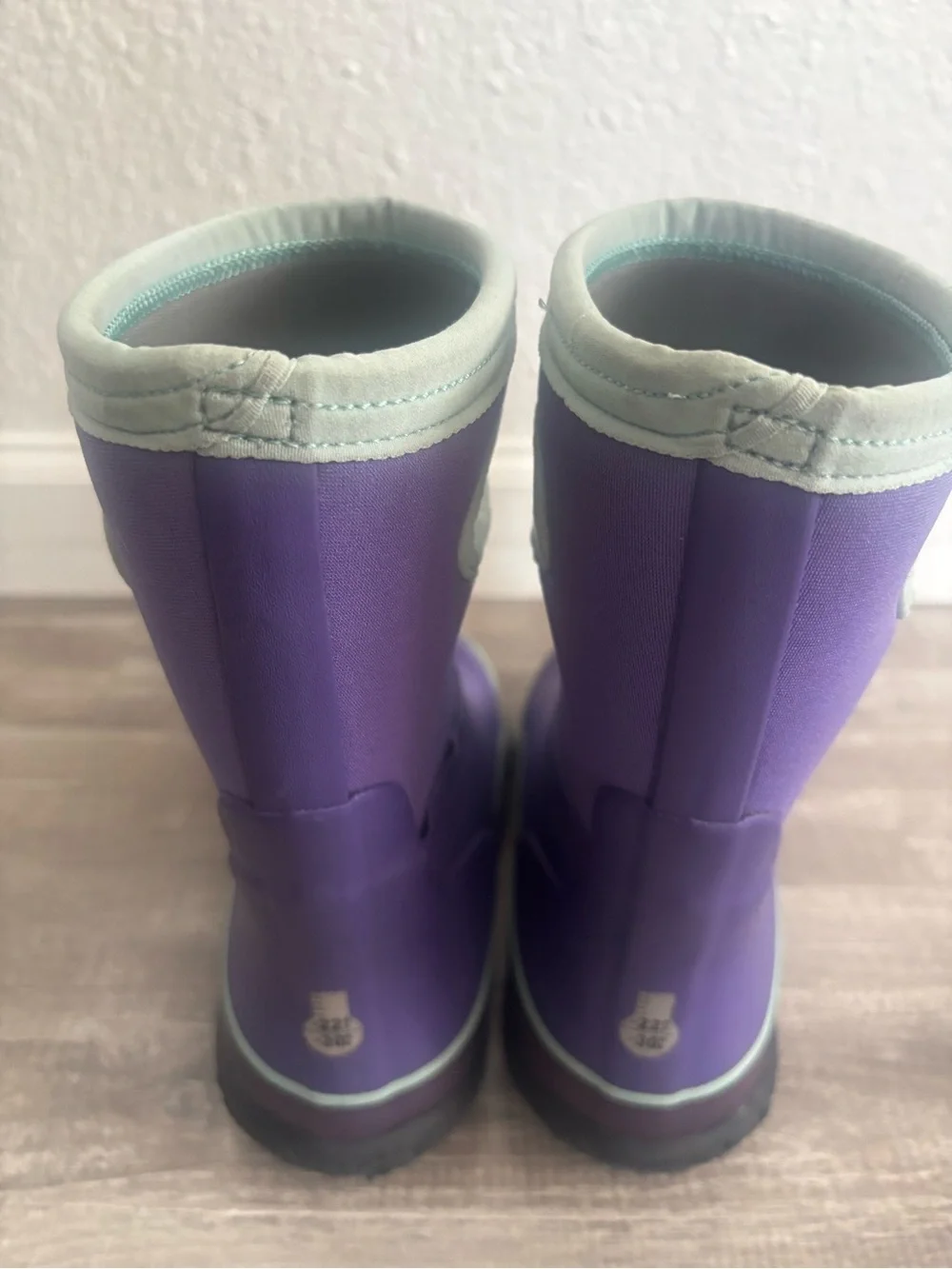 Purple BOGS waterproof rain/snow boots in youth size 2.